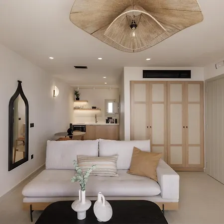 아파트 Morfes Luxury By Caldera