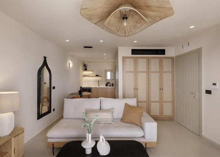 Апартаменты Morfes Luxury By Caldera