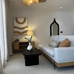 Morfes Luxury By Caldera Firostefani