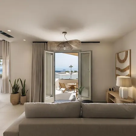 Morfes Luxury By Caldera Firosztefáni